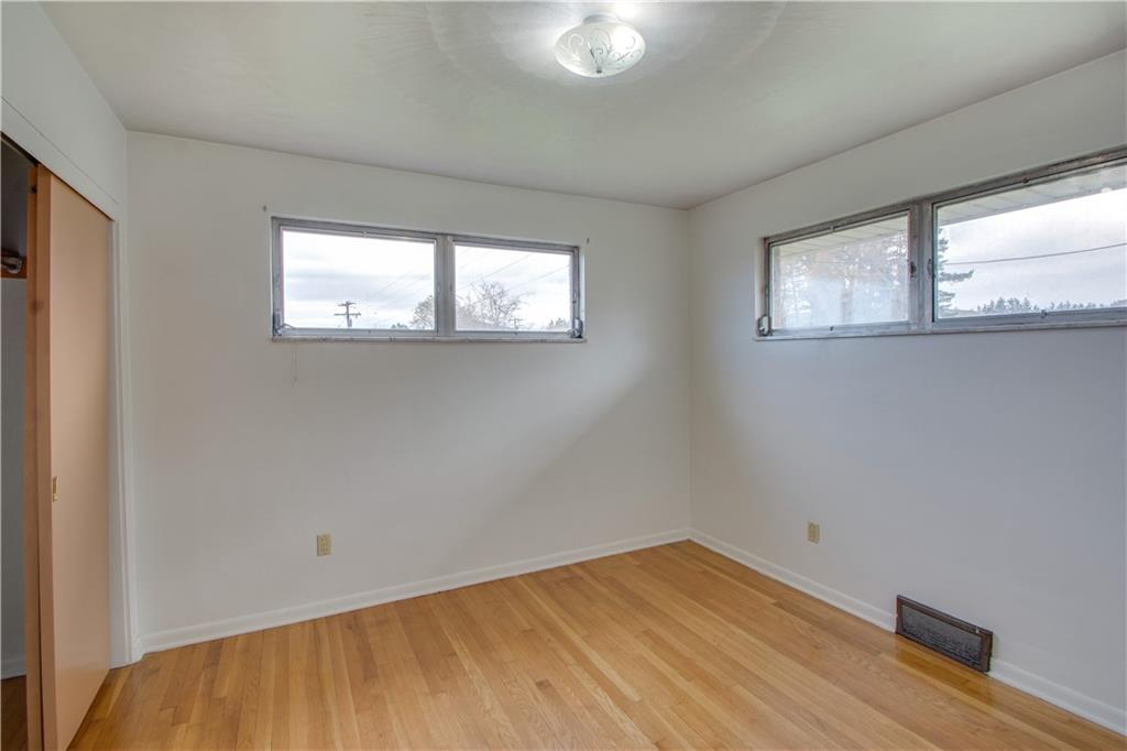 102 Grohman Road Butler, PA 16002 - Photo 8 of 21
