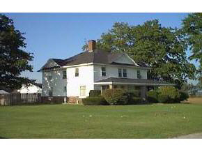 4914 East 250 North Rochester, IN 46975 - Photo 1 of 4
