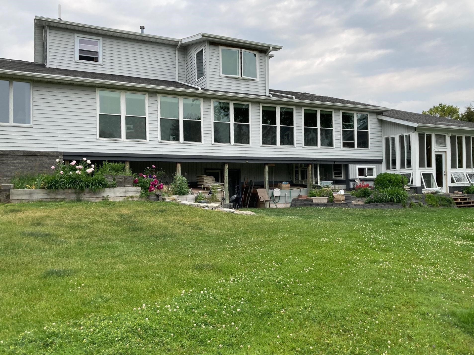 170 South Green Road Bay City, MI 48708 - Photo 33 of 43