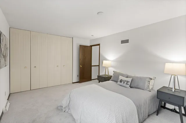 $174,900 | 2355 Dorland Place, Maplewood, MN 55119