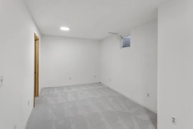 $174,900 | 2355 Dorland Place, Maplewood, MN 55119