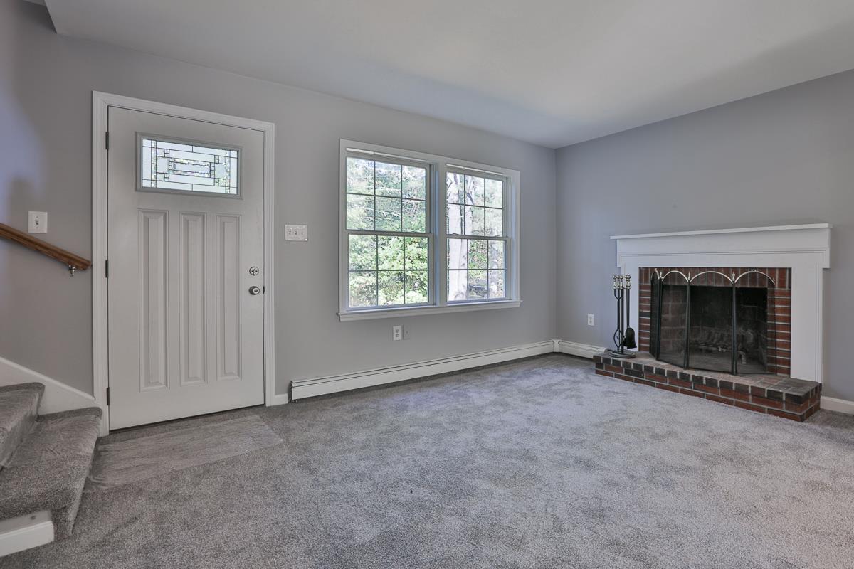 175 Haverhill Road Windham, NH 03087 - Photo 6 of 20