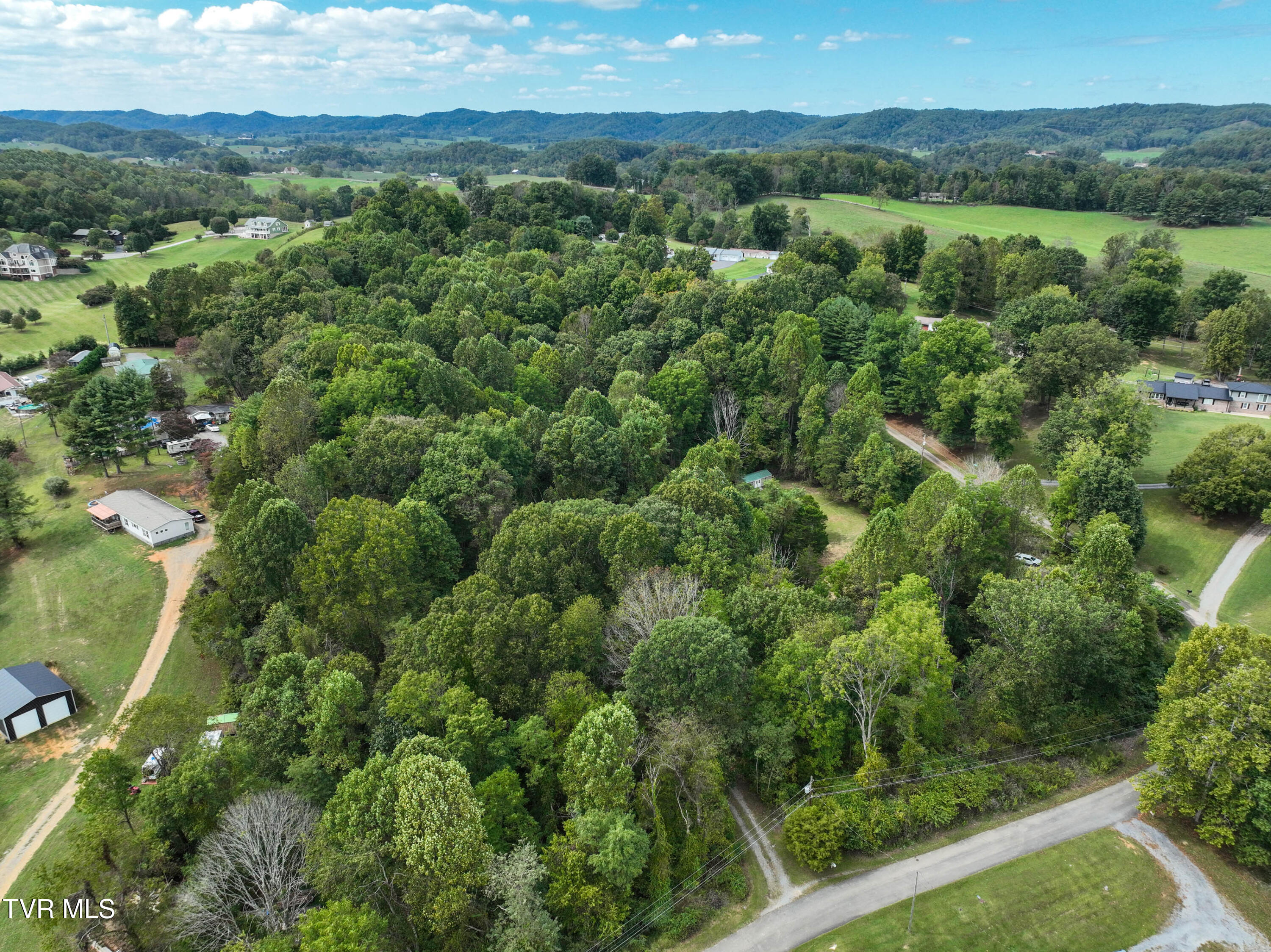 22290 Sugarbush Lane Abingdon, VA 24211 - Photo 21 of 25 22290 Sugarbush Ln Drone ELISE-18