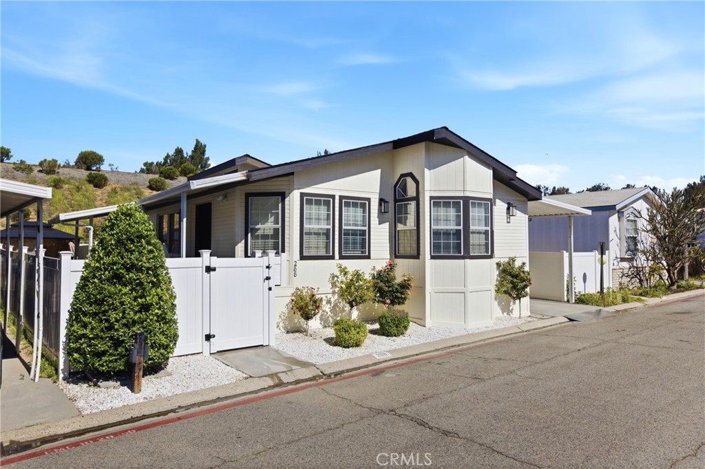 4901 Green River Road, Unit 288 Corona, CA 92878 - Photo 2 of 24