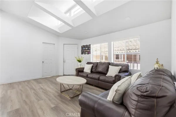 $310,000 | 4901 Green River Road, Unit 288, Corona, CA 92878