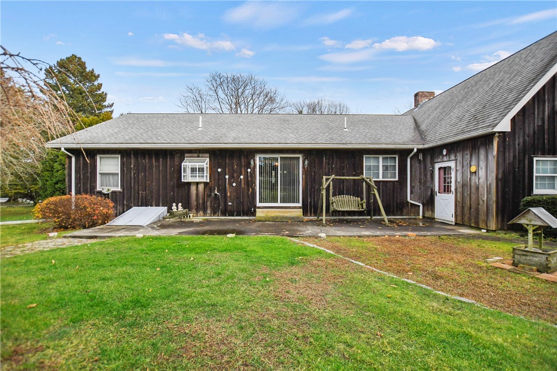 583 Turner Road Middletown, RI 02842 - Photo 5 of 48