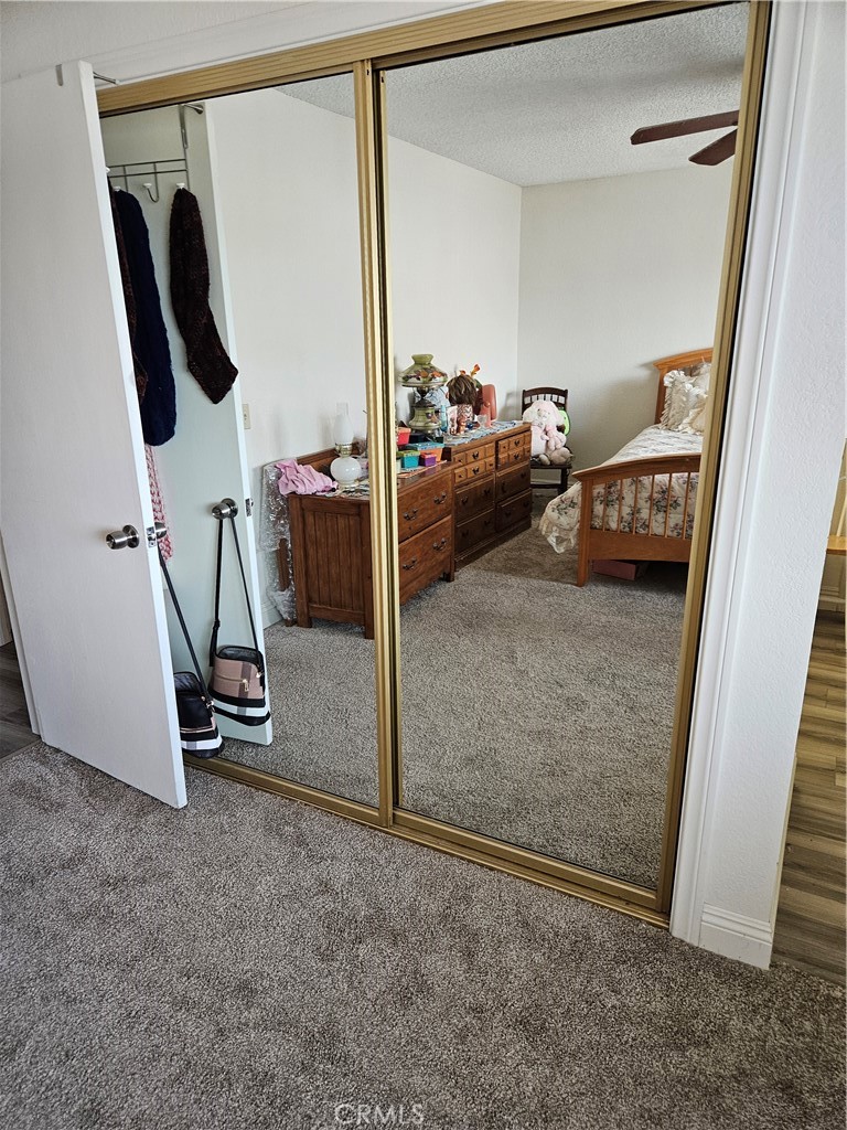 11175 Tyee Road Apple Valley, CA 92308 - Photo 9 of 31 a view of living room
