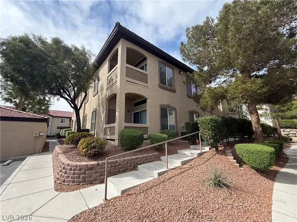 $1,525 | 10630 Calico Mountain Avenue, Unit 103, Las Vegas, NV 89129