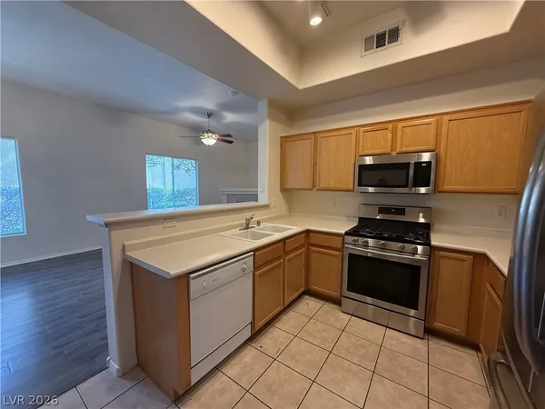 $1,525 | 10630 Calico Mountain Avenue, Unit 103, Las Vegas, NV 89129