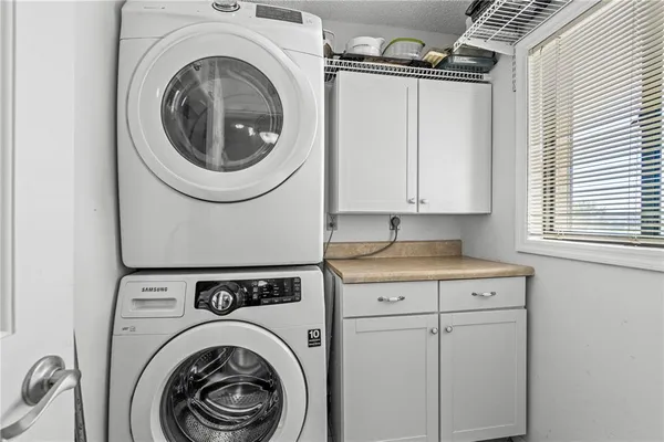 $394,900 | 2222 Ocean Shore Boulevard, Unit 201B, Ormond Beach, FL 32176