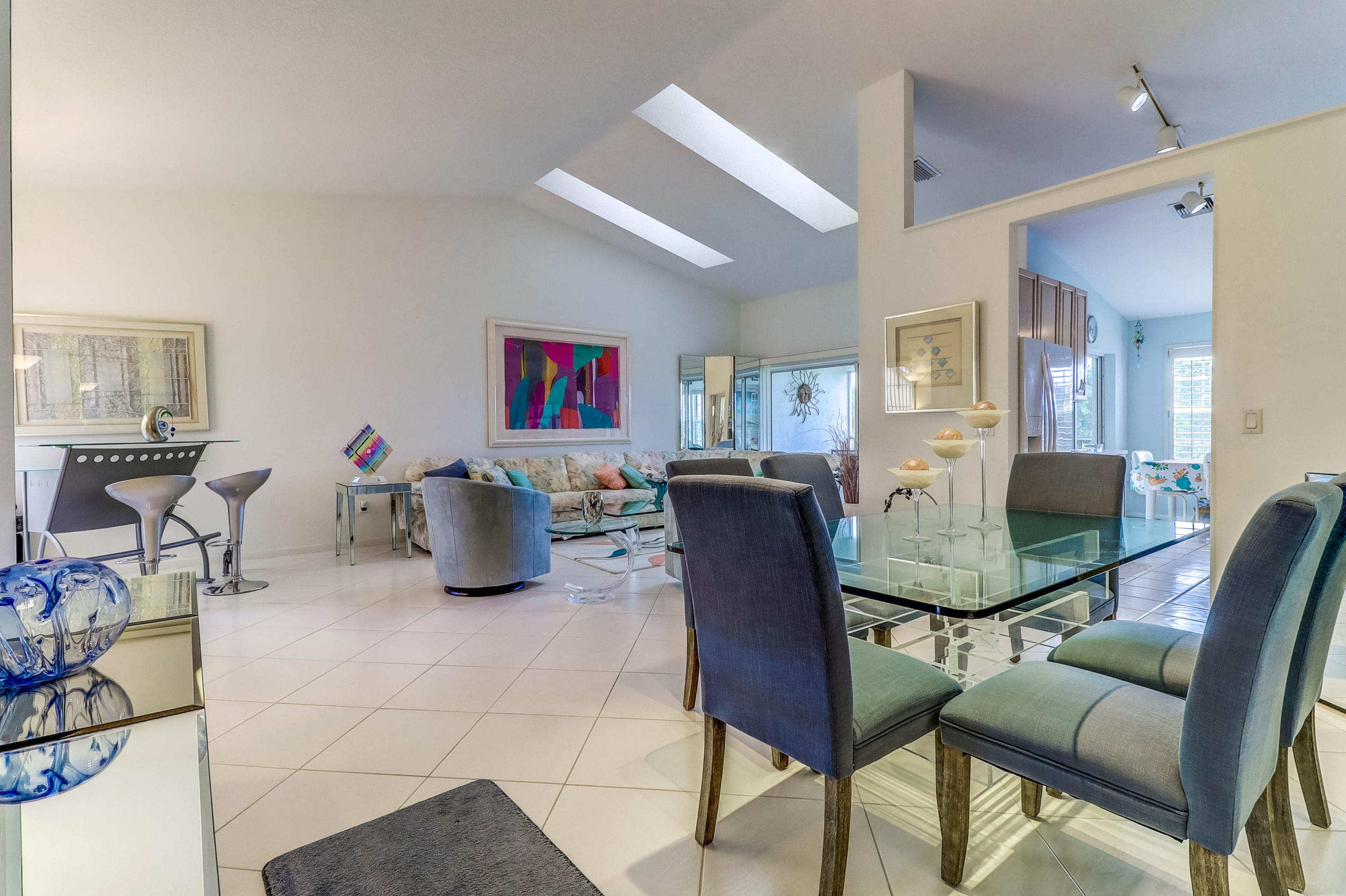 17317 Boca Club Boulevard, Unit 6 Boca Raton, FL 33487 - Photo 9 of 22 Dining/Living