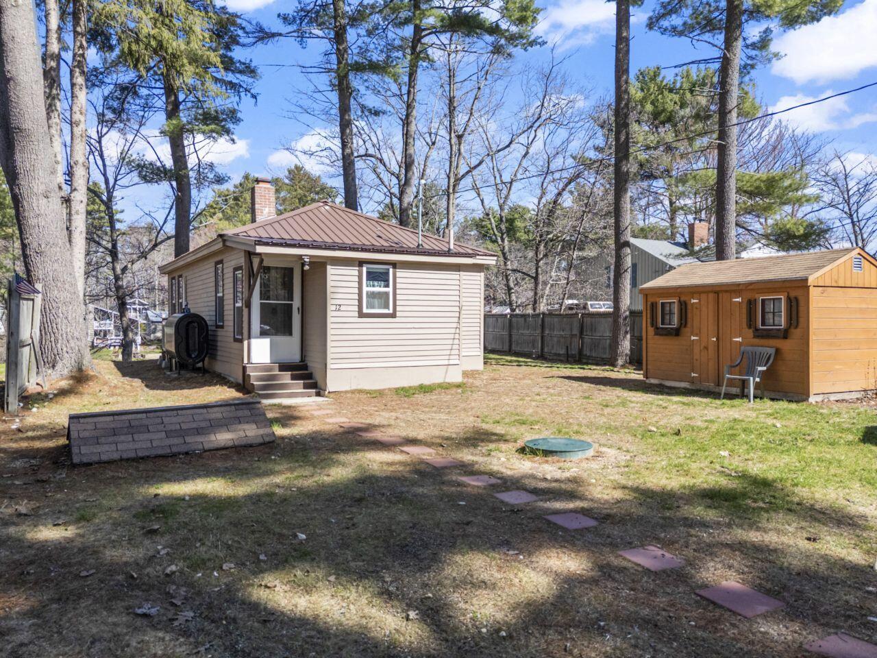 12 Shore Road Windham, ME 04062 - Photo 4 of 57 photos_web_resolution_12_Shore_Rd_102