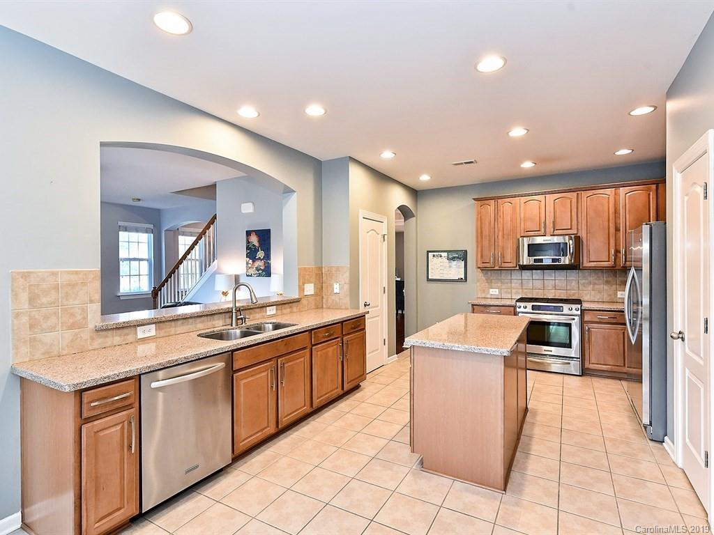 5921 Cactus Valley Road Charlotte, NC 28277 - Photo 14 of 35 Gallery Image 14