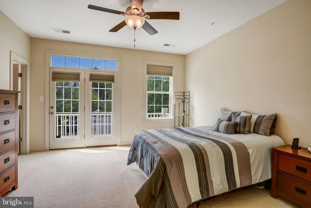 $950,000 | 211 Winter Walk Drive, Gaithersburg, MD 20878