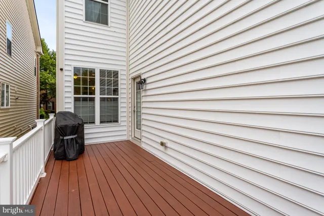 $950,000 | 211 Winter Walk Drive, Gaithersburg, MD 20878