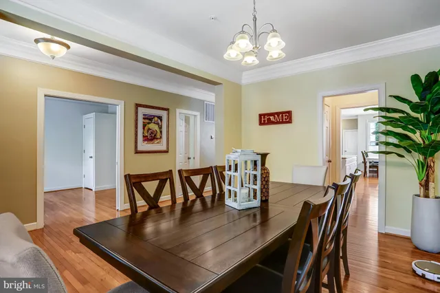 $950,000 | 211 Winter Walk Drive, Gaithersburg, MD 20878