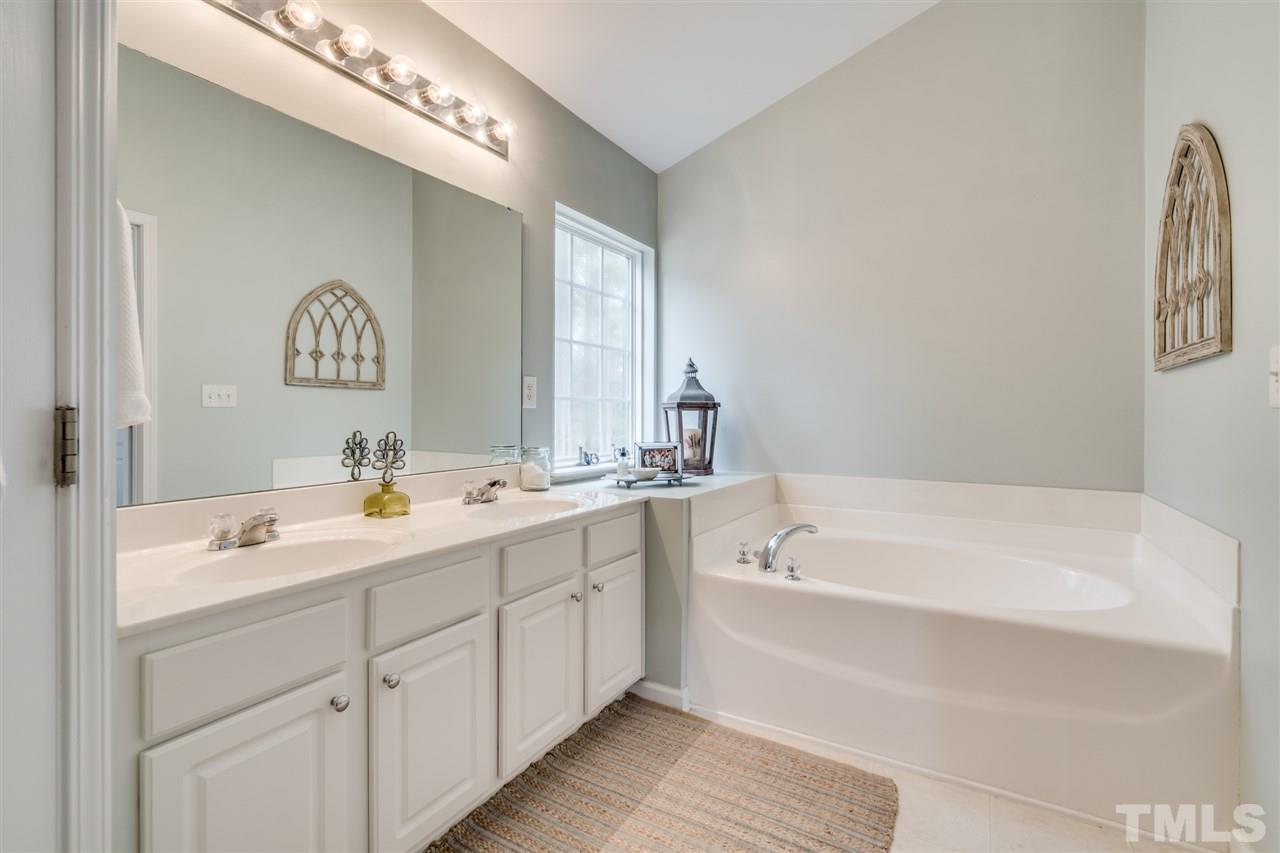 3215 Ranbir Drive Durham, NC 27713 - Photo 11 of 25 Gallery Image 11