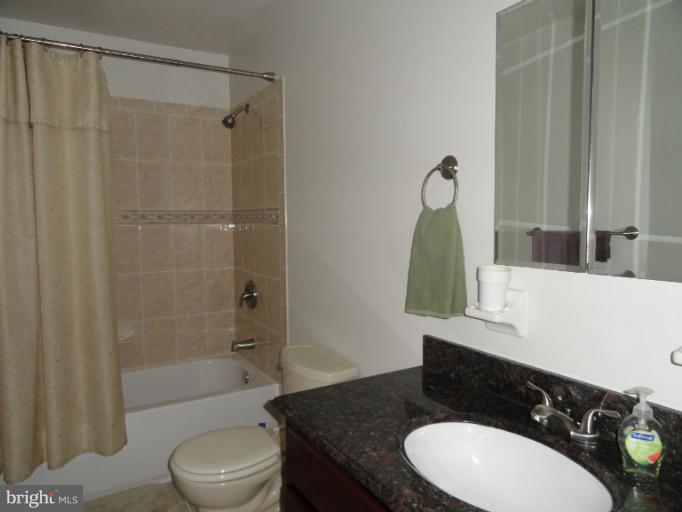 4010 Silvage Road Nottingham, MD 21236 - Photo 18 of 30 Remodeled Baths w/Granite and Cherry