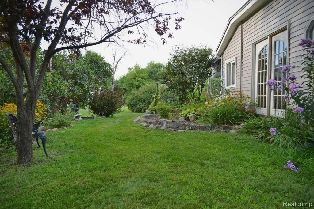 2100 Dutcher Road Howell, MI 48843 - Photo 7 of 31 DSC_3858.jpg