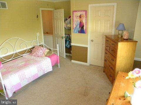 630 Kentwell Drive York, PA 17406 - Photo 11 of 25 Gallery Image 11
