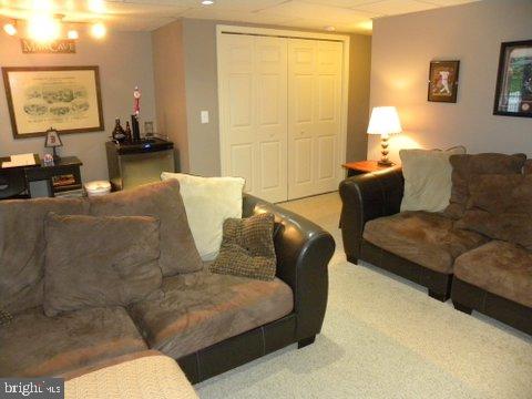 630 Kentwell Drive York, PA 17406 - Photo 19 of 25 Gallery Image 19