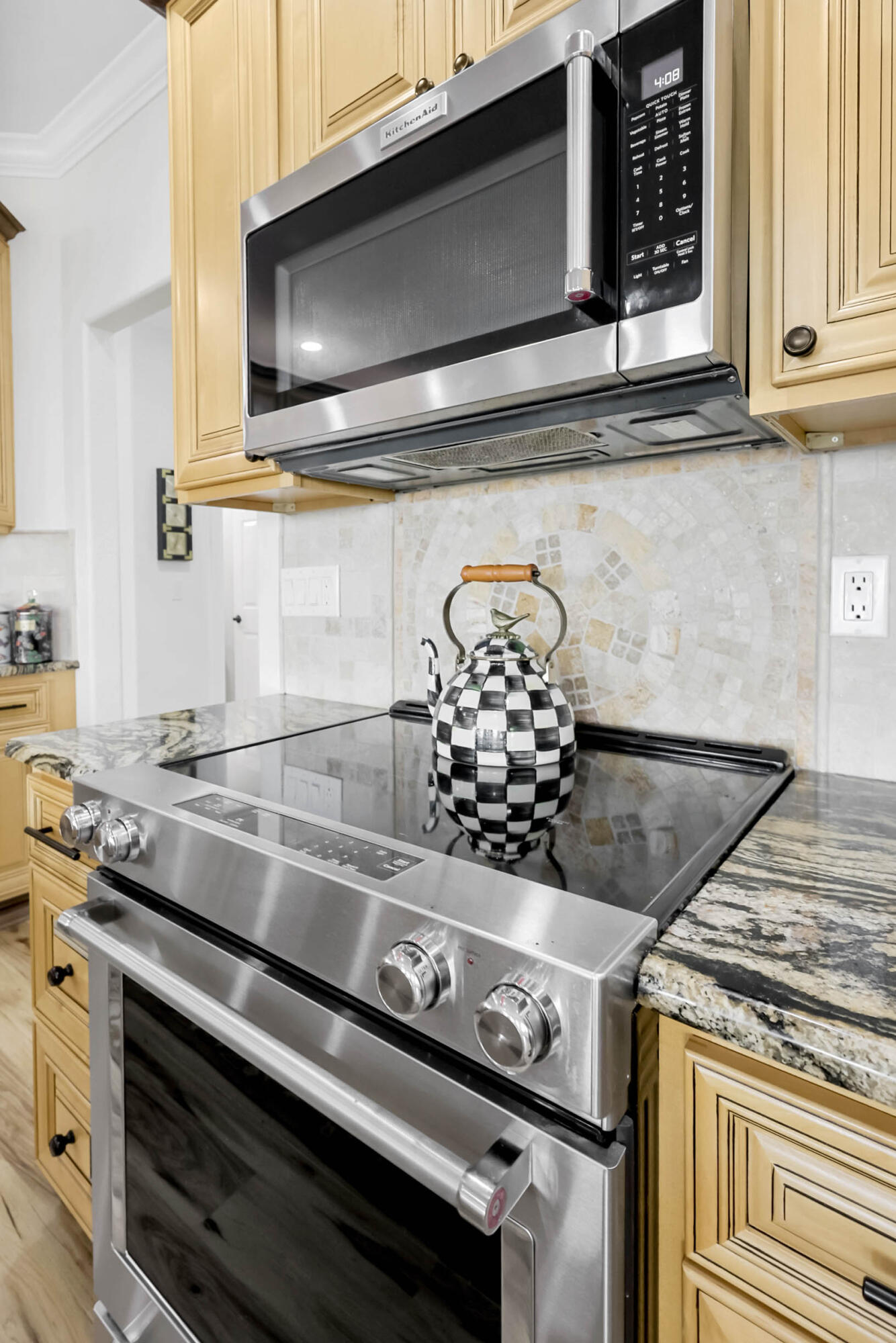 108 Walker Brow Ridge Road Northwest Cleveland, TN 37312 - Photo 20 of 52 Kitchen