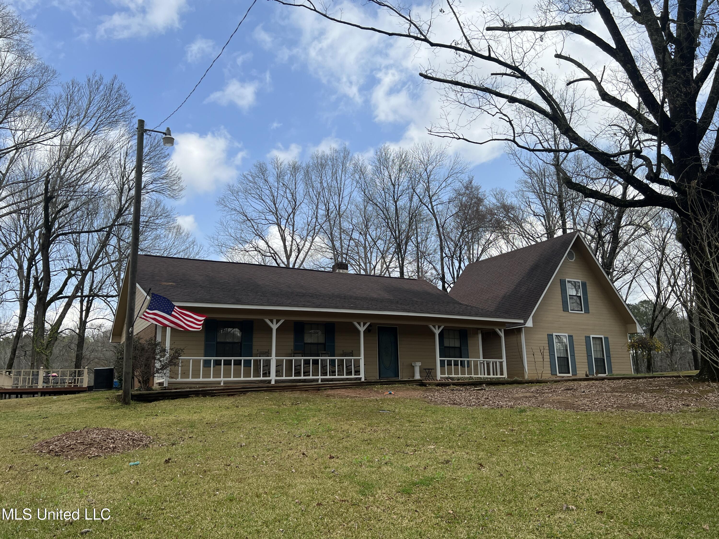 875 Gunter Road Walnut Grove, MS 39189 - Photo 1 of 30 B5BA2CC0-3B3C-4FD9-881B-A8EA9BEF91F2