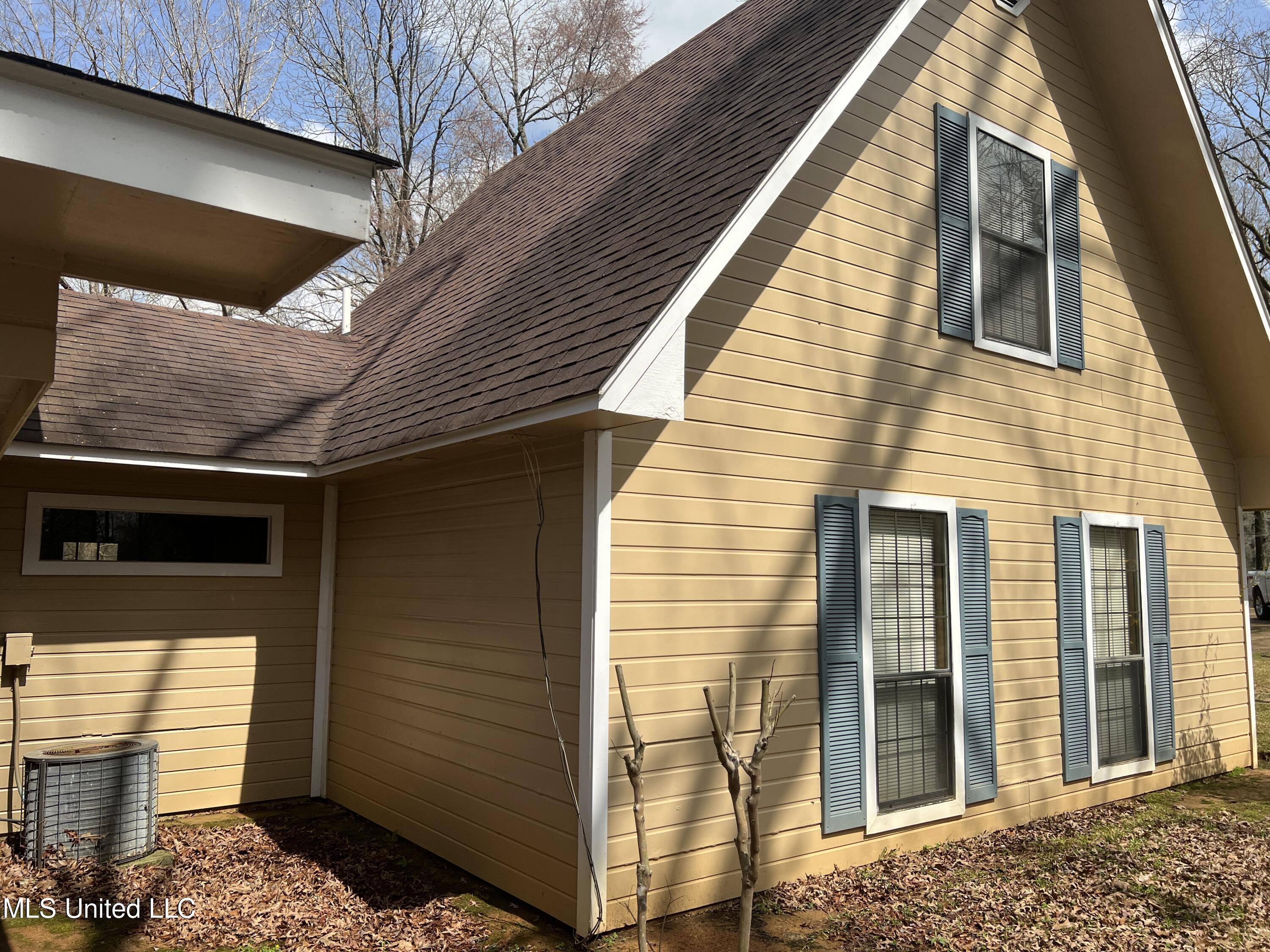 875 Gunter Road Walnut Grove, MS 39189 - Photo 13 of 30 08DCAFC8-EC58-415D-BFE7-7EA5CAF4101C