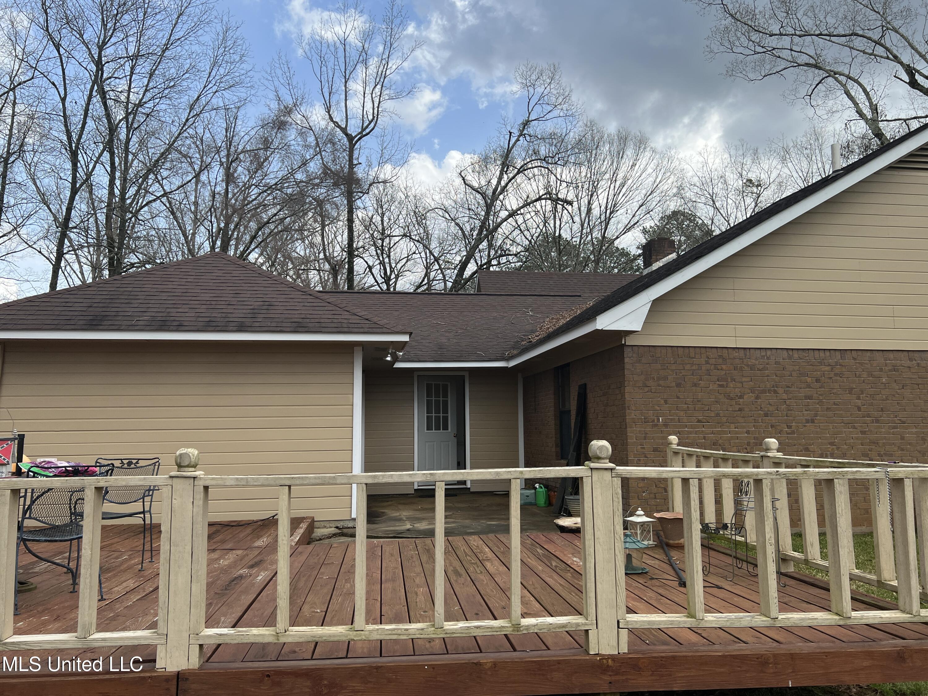 875 Gunter Road Walnut Grove, MS 39189 - Photo 7 of 30 AA50DCA4-0324-4390-A490-DFE089C36B2C