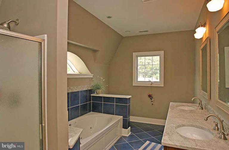 1246 River Bay Road Annapolis, MD 21409 - Photo 2 of 29 Bath #3