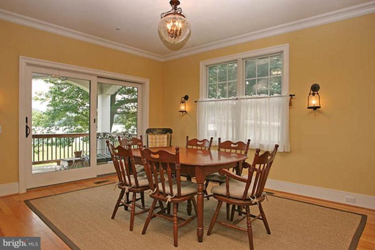 1246 River Bay Road Annapolis, MD 21409 - Photo 19 of 29 Dining Area