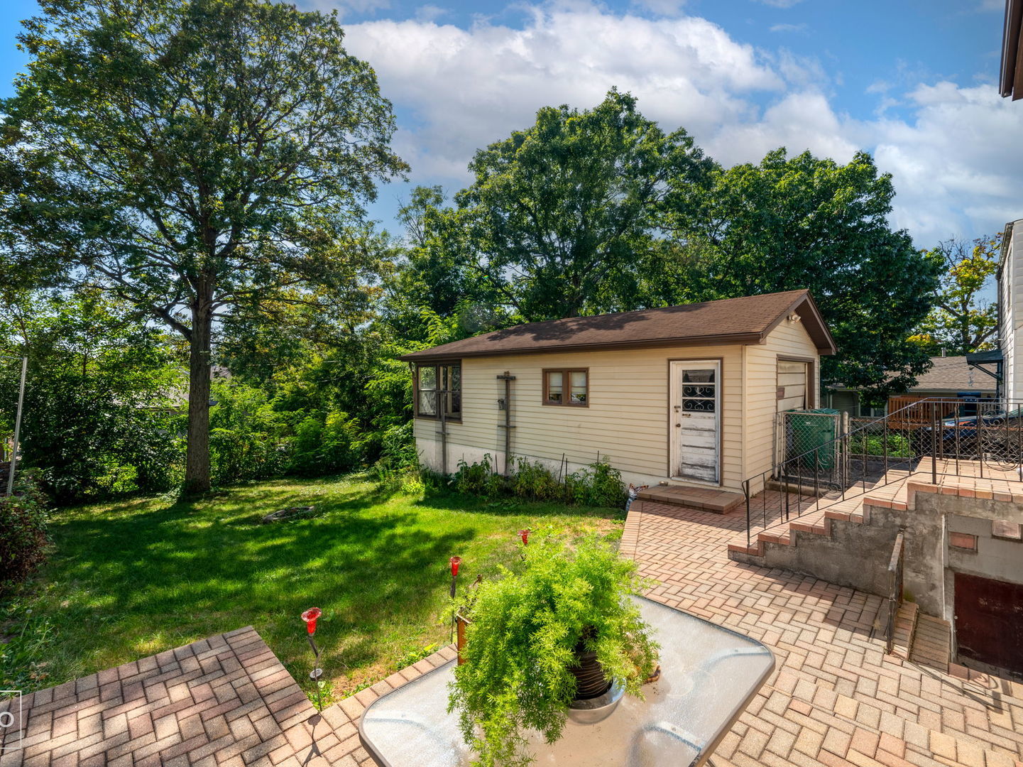 4 Ridge Road Lemont, IL 60439 - Photo 2 of 14