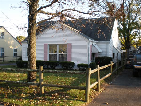 33 Nimitz Road East Providence, RI 02916 - Photo 1 of 5 Gallery Image 1