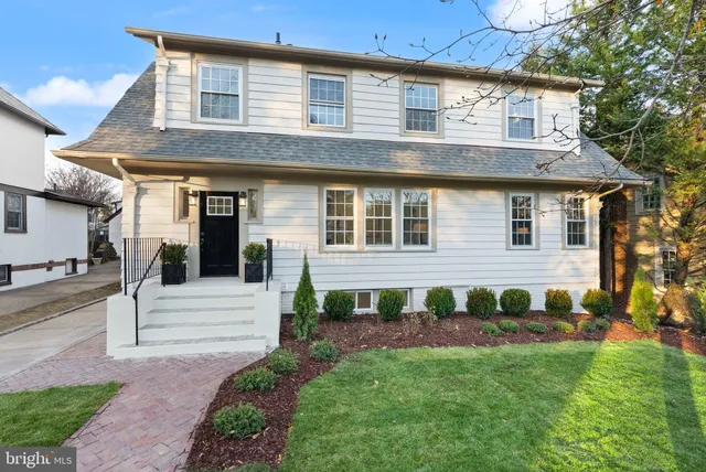 $2,170,000 | 3805 Thornapple Street, Chevy Chase, MD 20815