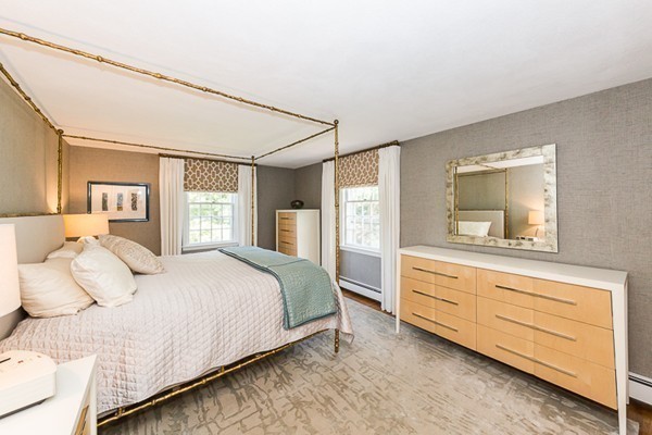 131 River Road Topsfield, MA 01983 - Photo 12 of 30 Gallery Image 12