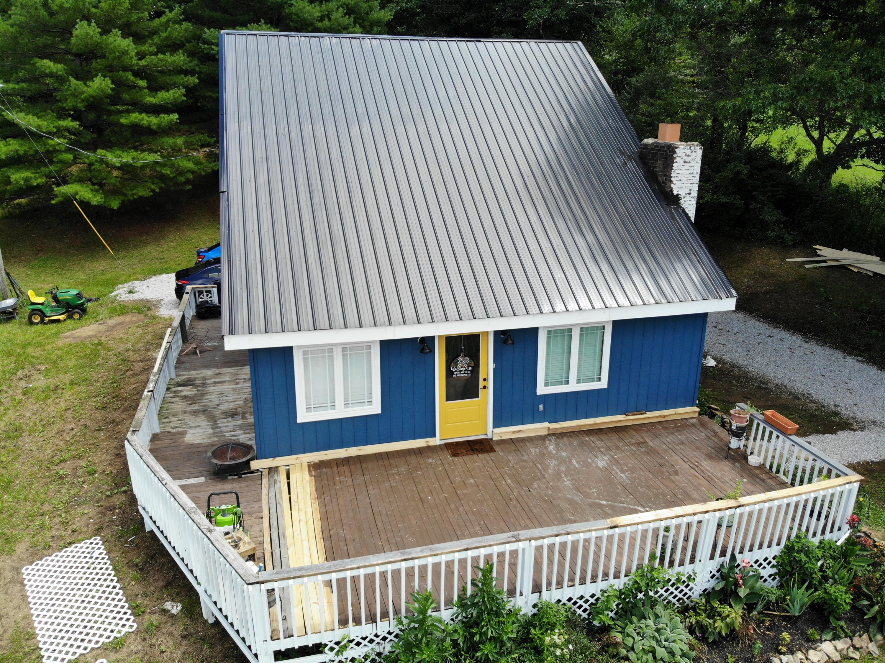 244 Crooked Road Irvine, KY 40336 - Photo 42 of 52 DJI_0204