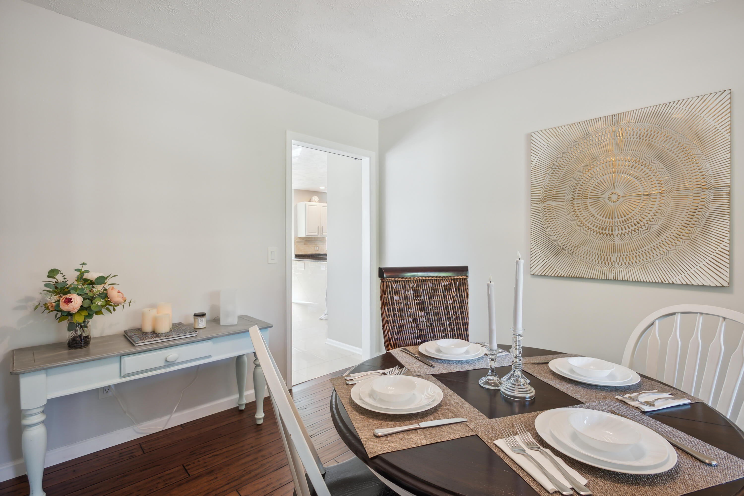 727 Tanbark Drive Dimondale, MI 48821 - Photo 15 of 48 14-727-Tanbark-Dr-Dimondale-MI-48821-Win