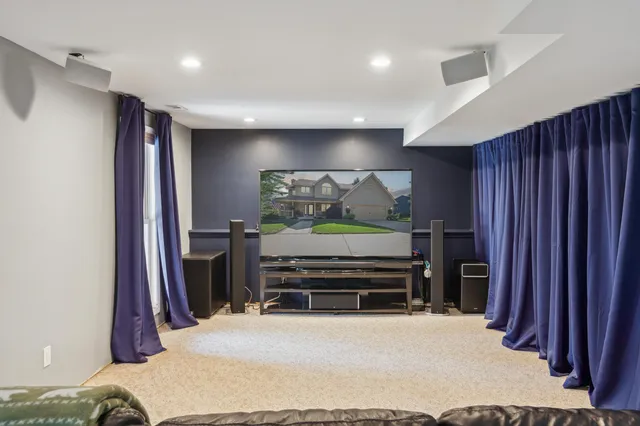 $419,500 | 727 Tanbark Drive, Dimondale, MI 48821