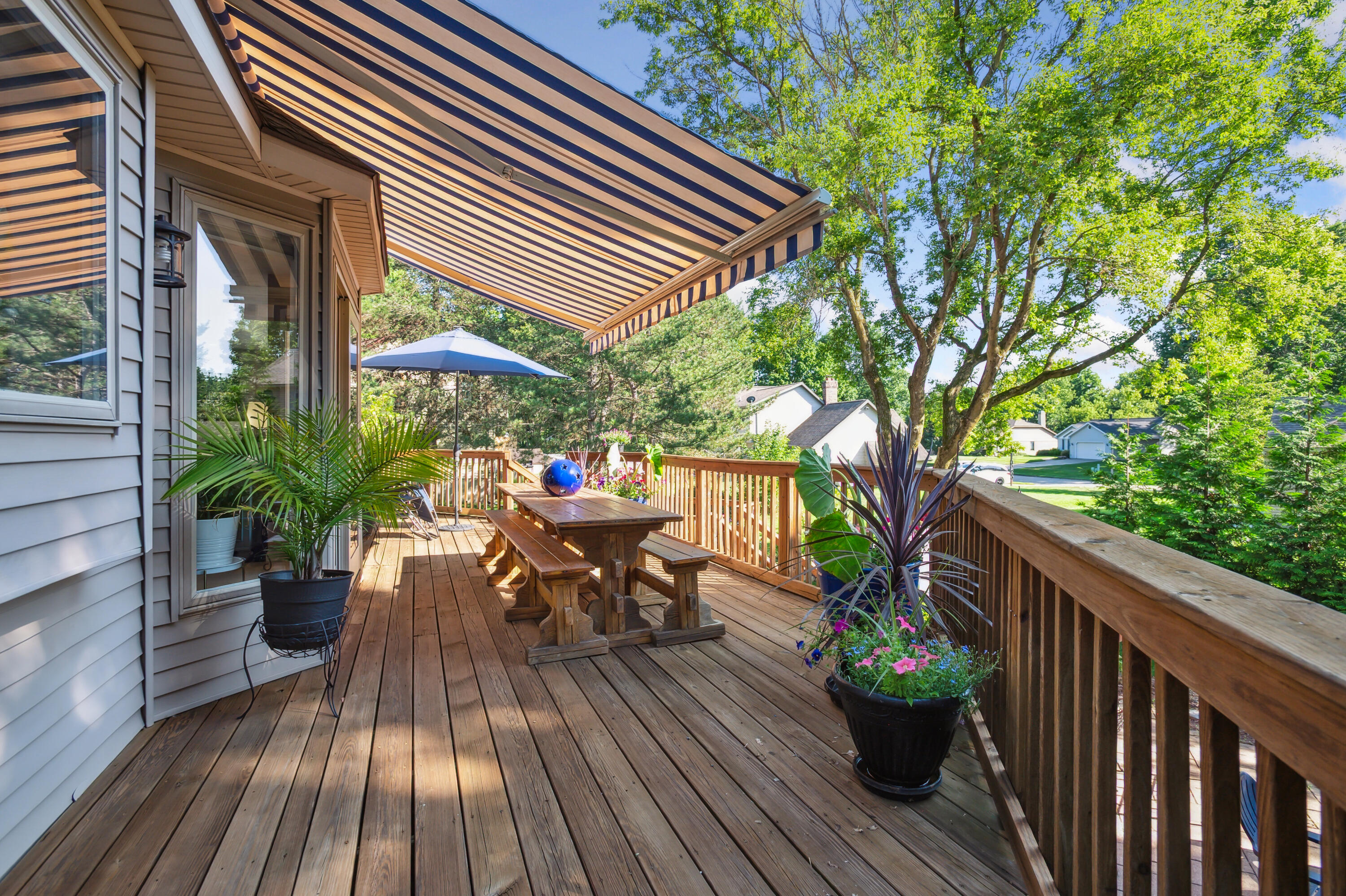 727 Tanbark Drive Dimondale, MI 48821 - Photo 42 of 48 41-727-Tanbark-Dr-Dimondale-MI-48821-Win