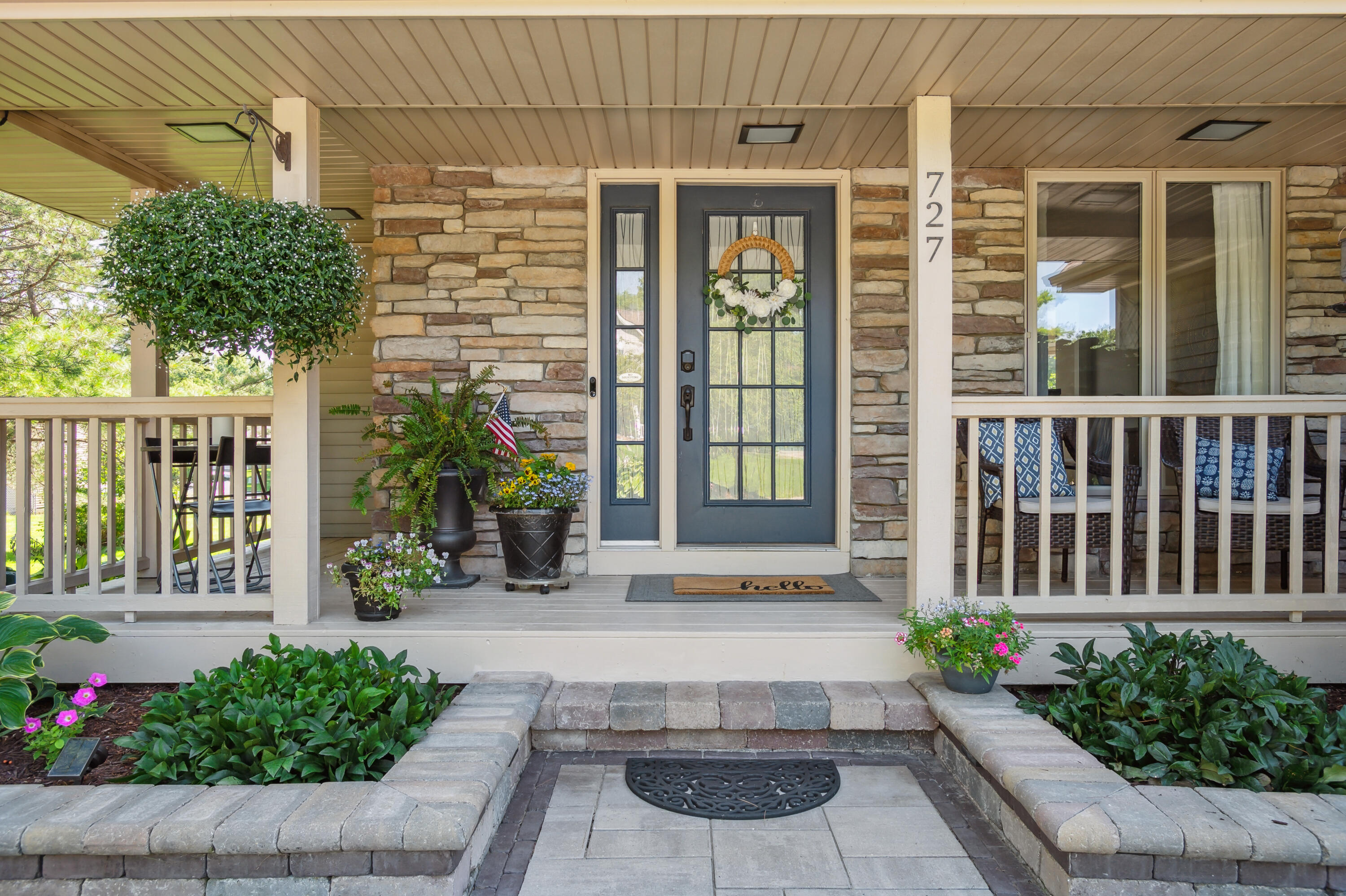 727 Tanbark Drive Dimondale, MI 48821 - Photo 7 of 48 06-727-Tanbark-Dr-Dimondale-MI-48821-Win