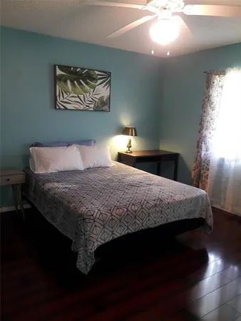 $2,000 | 2713 60th Ave Drive West, Bradenton, FL 34207