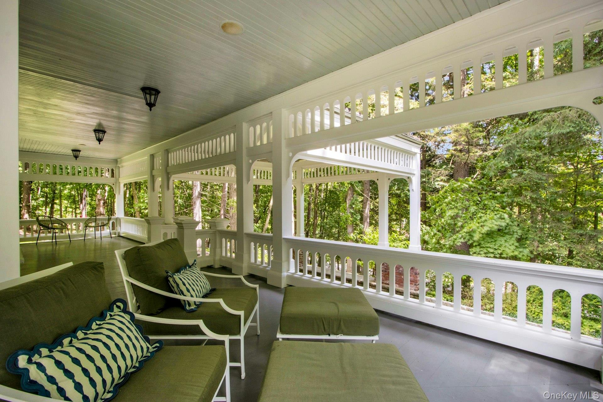 314 Haverstraw Road Suffern, NY 10901 - Photo 3 of 44 a living room with furniture and a large window