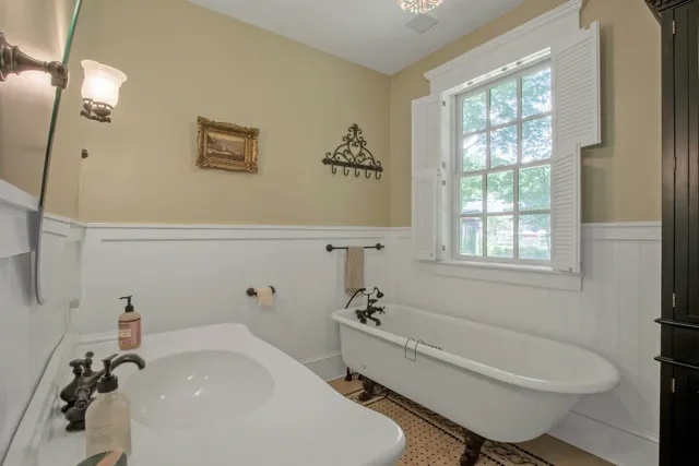 $1,699,000 | 314 Haverstraw Road, Suffern, NY 10901