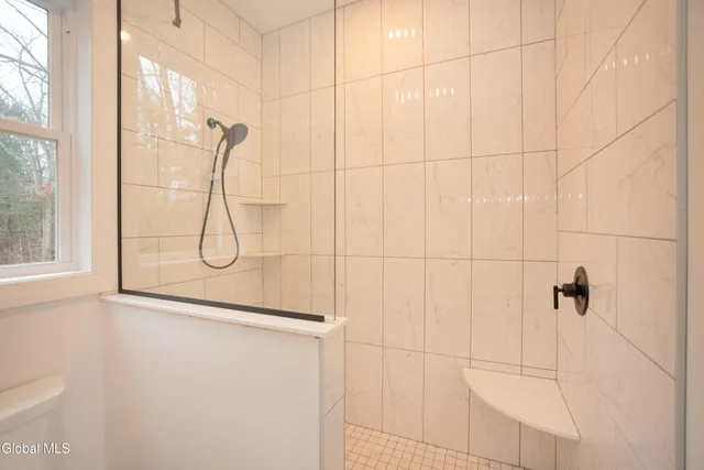 $825,000 | 29 Sweet Road, Moreau, NY 12831