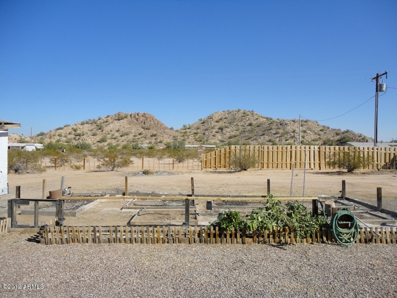 75 North Tusa Road Maricopa, AZ 85139 - Photo 12 of 41 2012-11-07 13