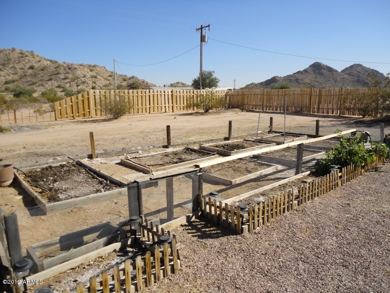 75 North Tusa Road Maricopa, AZ 85139 - Photo 10 of 41 2012-11-07 13