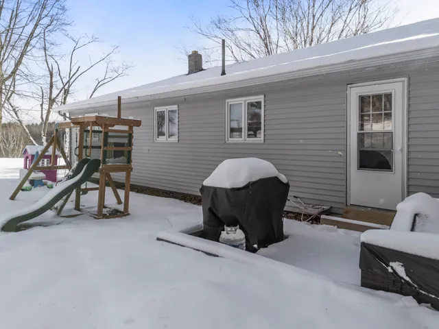 $300,000 | 370 Lane Road, Greene, ME 04236