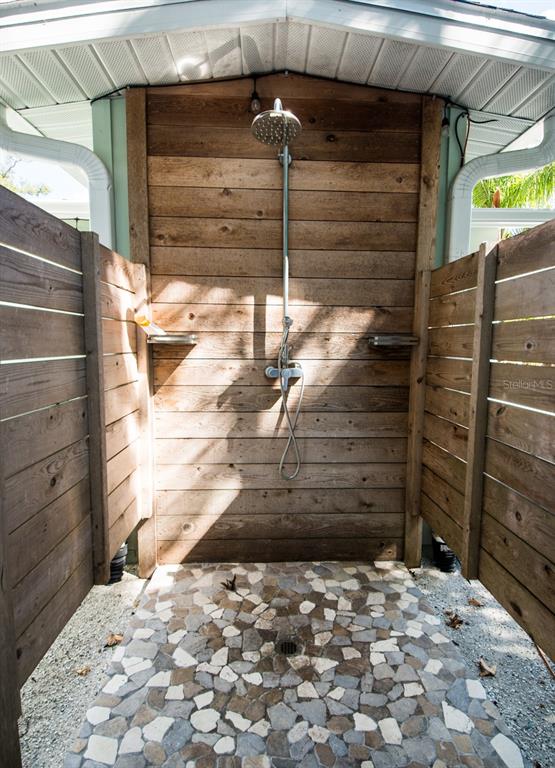 1805 Ivanhoe Street Sarasota, FL 34231 - Photo 17 of 34 a view of a door of the house