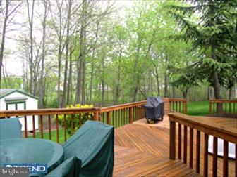 81 Edinburgh Road Blackwood, NJ 08012 - Photo 6 of 6 Exterior Back