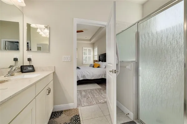 $774,900 | 593 Ozona Village Drive, Palm Harbor, FL 34683